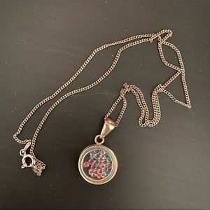 Circle necklace